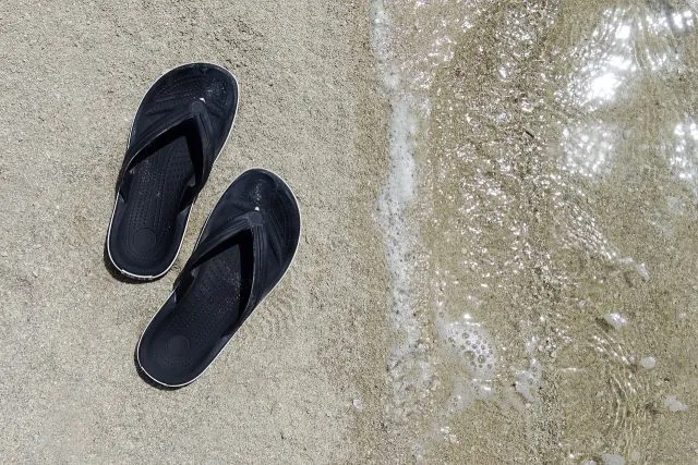Męskie Klapki — wygoda i styl na letnie dni